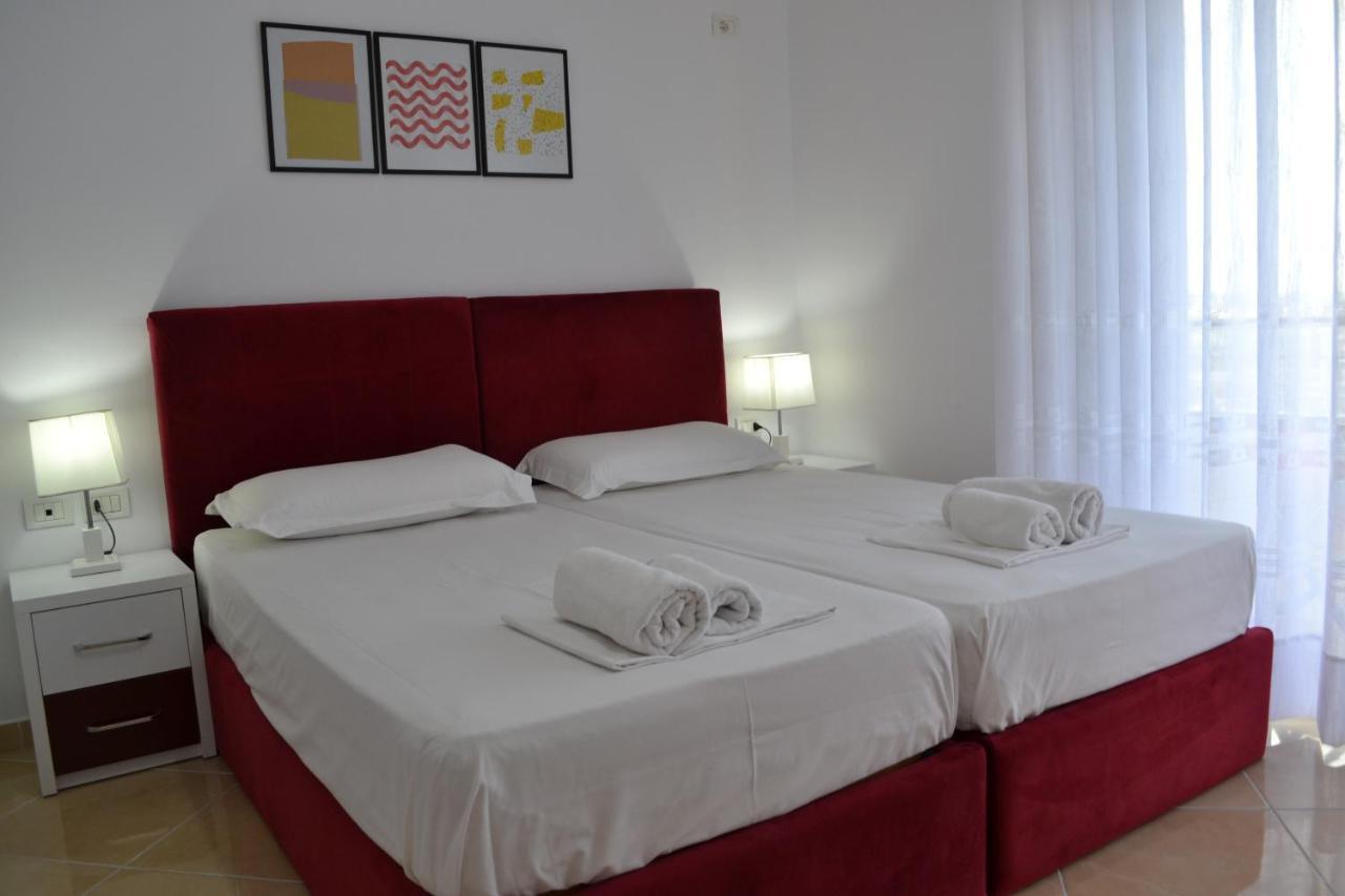 Seaview Penthouse 2 Bedrooms Apartment & Box Garage Vlorë 외부 사진