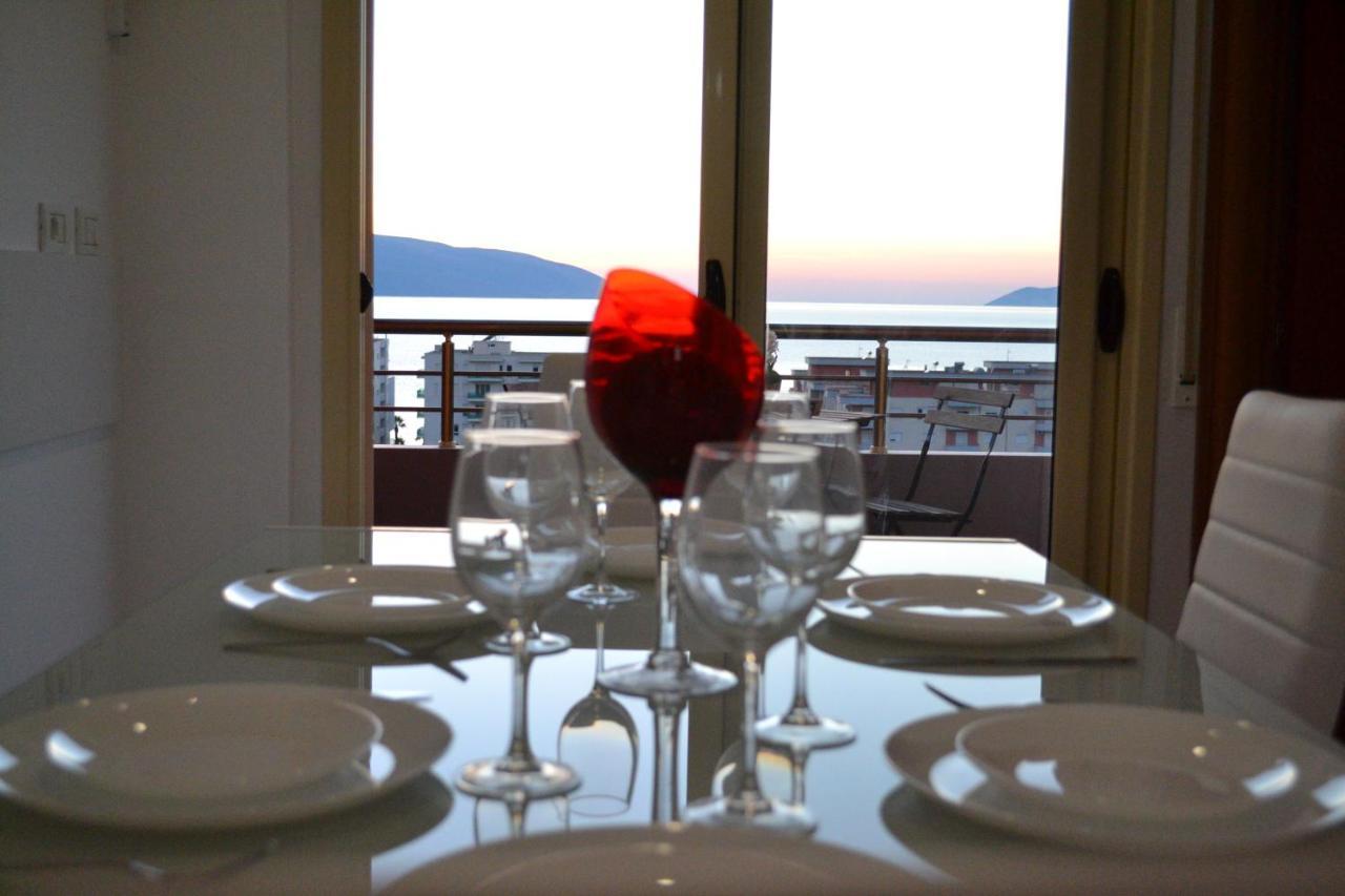 Seaview Penthouse 2 Bedrooms Apartment & Box Garage Vlorë 외부 사진